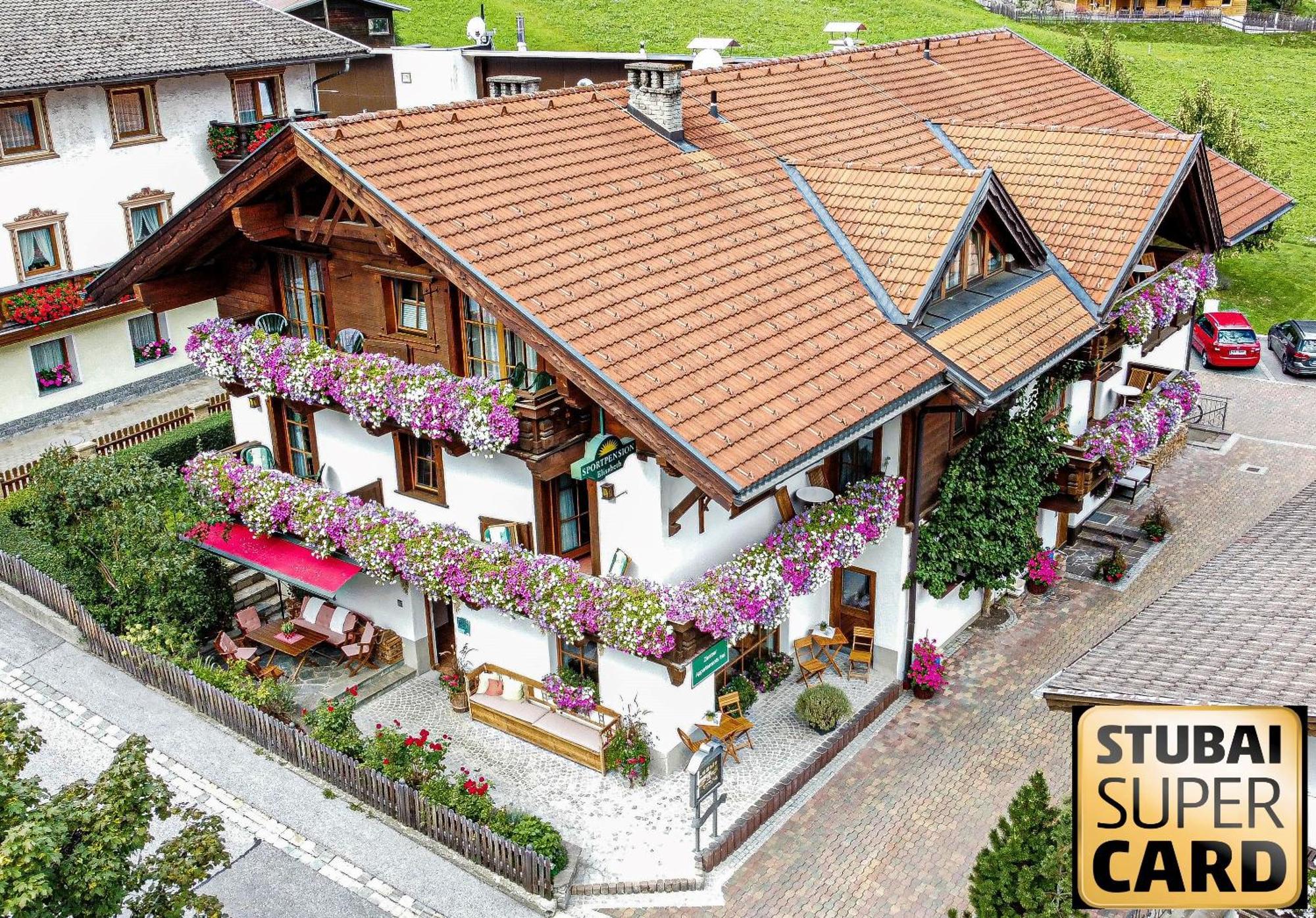 Sportpension Elisabeth Neustift im Stubaital Exterior photo